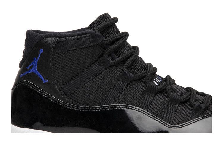 Jordan 11 Retro Space Jam (2016)