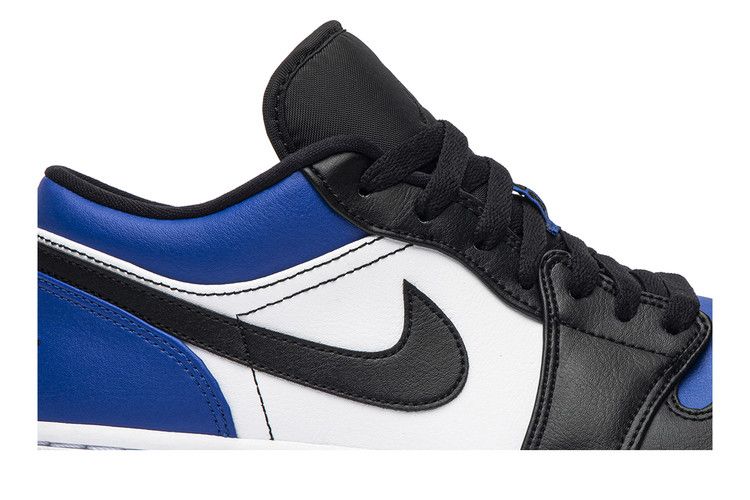 Jordan 1 Low Royal Toe