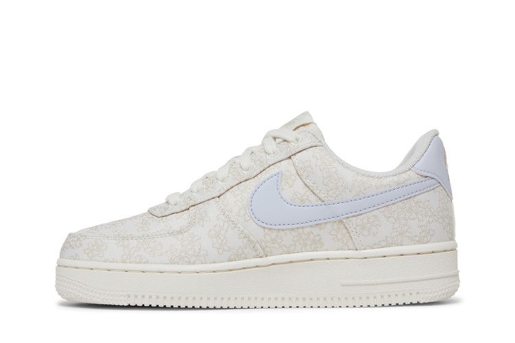 Nike Air Force 1 Low '07 SE Jacquard Floral Embroidery (Women's)