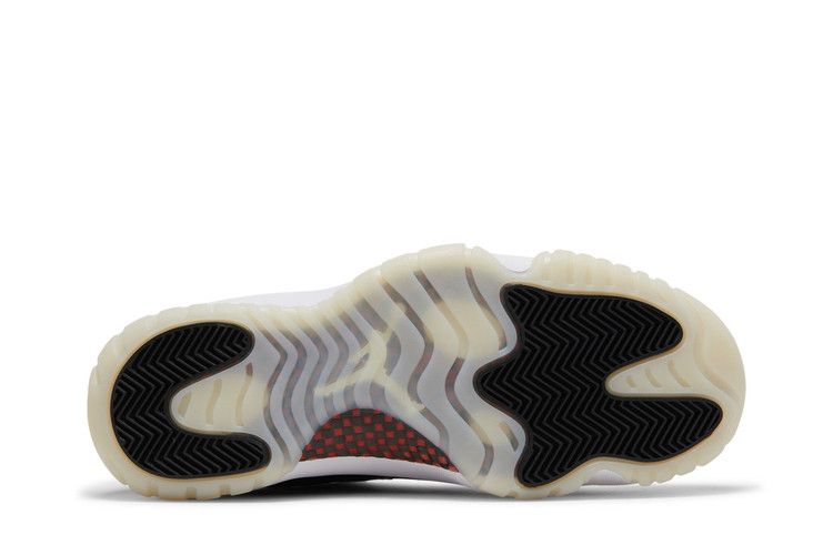 Jordan 11 Retro Low 72-10