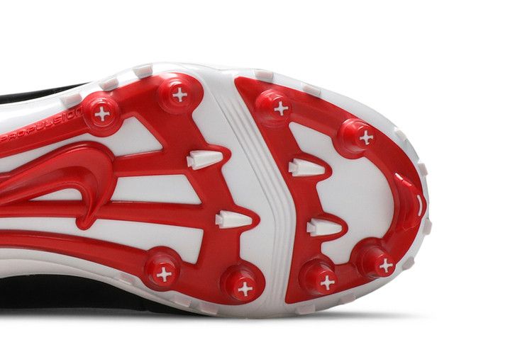 Jordan 11 Retro Cleat Bred