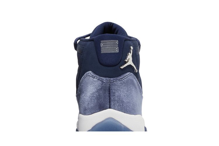 Jordan 11 Retro Midnight Navy (Women's)