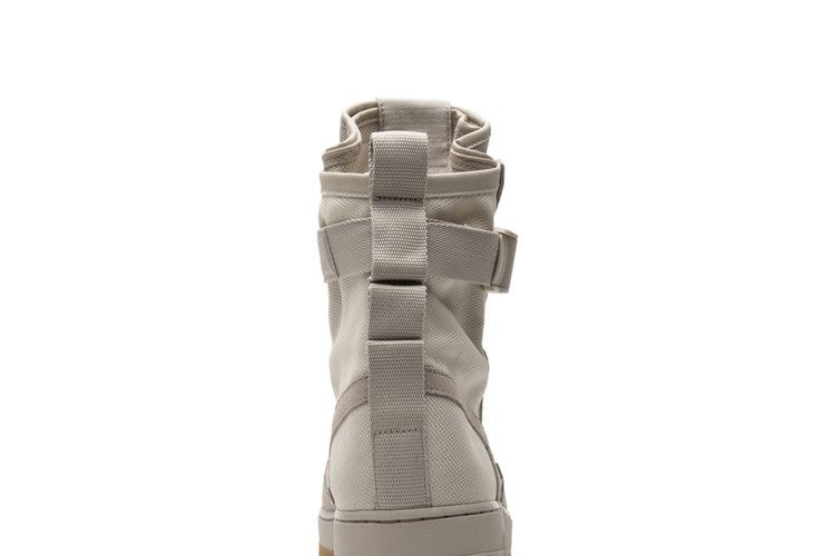 Nike SF Air Force 1 String