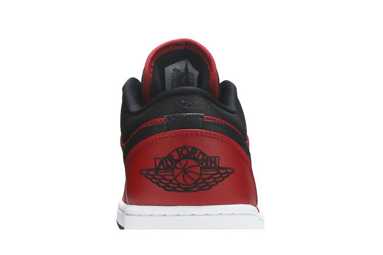 Jordan 1 Low Reverse Bred Pebbled Swoosh