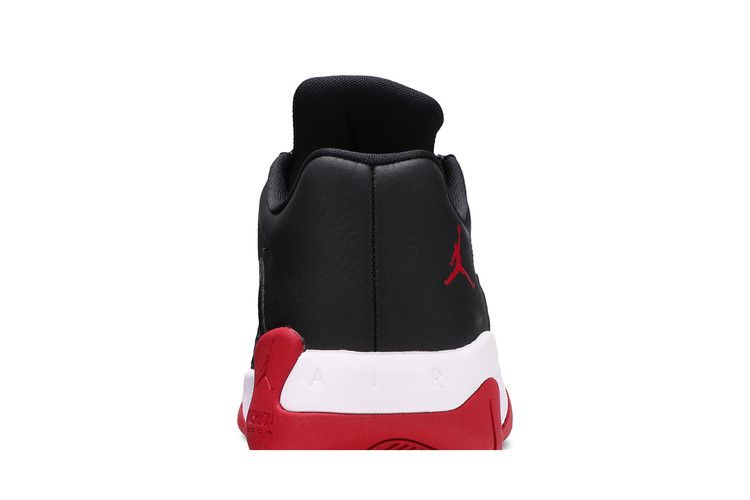 Jordan 11 CMFT Low Bred (2021)