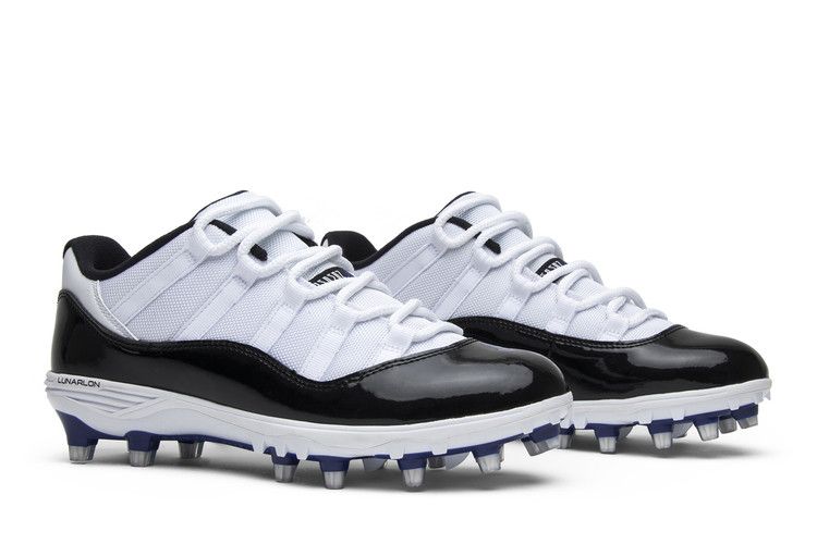 Jordan 11 Retro Low Cleat Concord