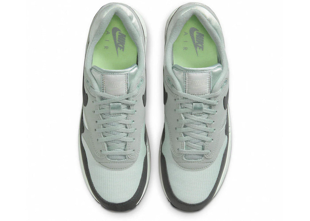 Nike Air Max 1 '86 Big Bubble Light Silver (Numbered Edition of 1986)
